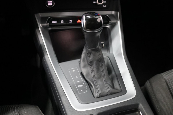 Audi Q3 40 TFSI quattro S Edition 190+PK S-LINE/LED/VIRTUAL/PANO/S.VERWARMING/20" LMV/CAM/ECC/12 MND GARANTIE! Audi Q3 40 TFSI quattro S Edition 190+PK S-LINE/LED/VIRTUAL/PANO/S.VERWARMING/20" LMV/CAM/ECC/12 MND GARANTIE!
