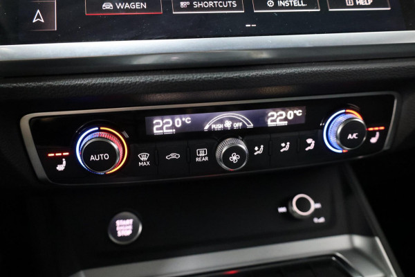 Audi Q3 40 TFSI quattro S Edition 190+PK S-LINE/LED/VIRTUAL/PANO/S.VERWARMING/20" LMV/CAM/ECC/12 MND GARANTIE! Audi Q3 40 TFSI quattro S Edition 190+PK S-LINE/LED/VIRTUAL/PANO/S.VERWARMING/20" LMV/CAM/ECC/12 MND GARANTIE!