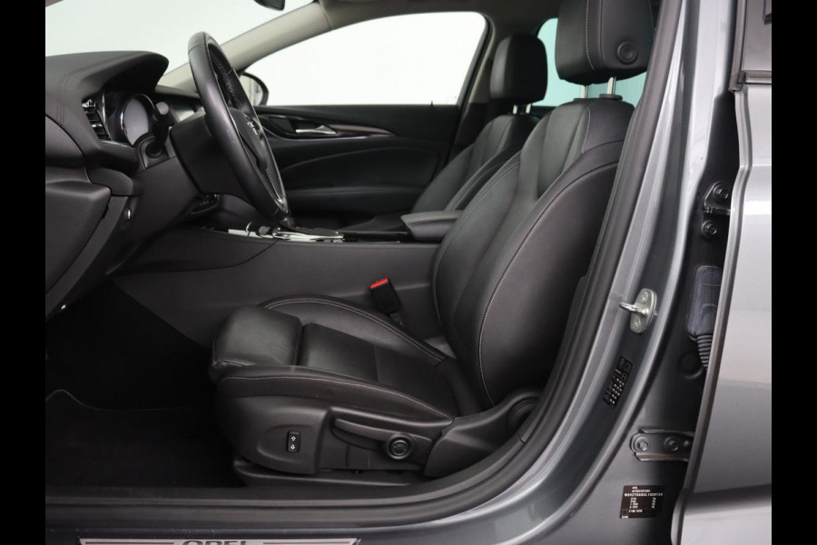 Opel Insignia 1.5 Turbo Innovation | Leder | Stoelverwarming | Camera | Carplay | Matrix LED | Navigatie | Comfortstoelen | Cruise control