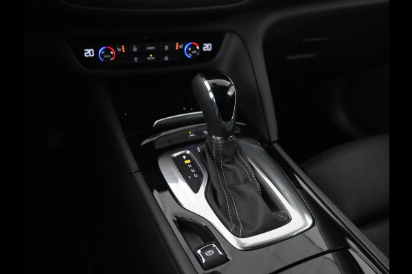 Opel Insignia 1.5 Turbo Innovation | Leder | Stoelverwarming | Camera | Carplay | Matrix LED | Navigatie | Comfortstoelen | Cruise control