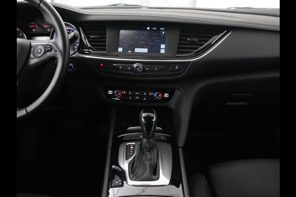 Opel Insignia 1.5 Turbo Innovation | Leder | Stoelverwarming | Camera | Carplay | Matrix LED | Navigatie | Comfortstoelen | Cruise control