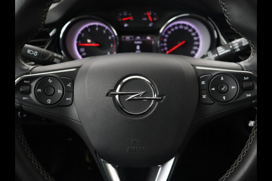 Opel Insignia 1.5 Turbo Innovation | Leder | Stoelverwarming | Camera | Carplay | Matrix LED | Navigatie | Comfortstoelen | Cruise control
