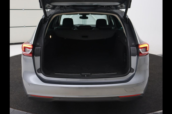 Opel Insignia 1.5 Turbo Innovation | Leder | Stoelverwarming | Camera | Carplay | Matrix LED | Navigatie | Comfortstoelen | Cruise control