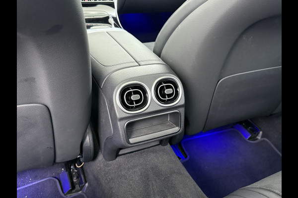 Mercedes-Benz C-Klasse 180 AMG Line | Pano Memory Keyless Digital 360 Camera