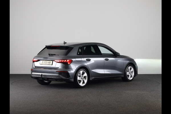Audi A3 Sportback 35 TFSI S edition 150 pk S-tronic | Verlengde garantie | Navigatie | Trekhaak (afneembaar) | Parkeersensoren achter | Adaptieve cruise control | Audi A3 Sportback 35 TFSI S edition 150 pk S-tronic | Verlengde garantie | Navigatie | Trekhaak (afneembaar) | Parkeersensoren achter | Adaptieve cruise control |