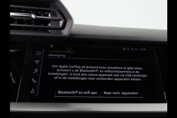 Audi A3 Sportback 35 TFSI S edition 150 pk S-tronic | Verlengde garantie | Navigatie | Trekhaak (afneembaar) | Parkeersensoren achter | Adaptieve cruise control | Audi A3 Sportback 35 TFSI S edition 150 pk S-tronic | Verlengde garantie | Navigatie | Trekhaak (afneembaar) | Parkeersensoren achter | Adaptieve cruise control |