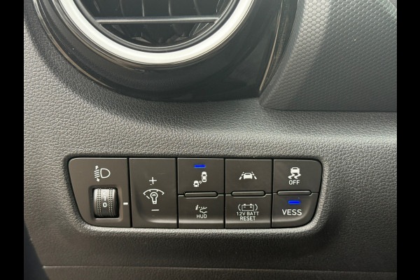 Hyundai Kona 1.6 GDI HEV Fashion Navi|Trekhaak|Camera|Dealer Onderhouden