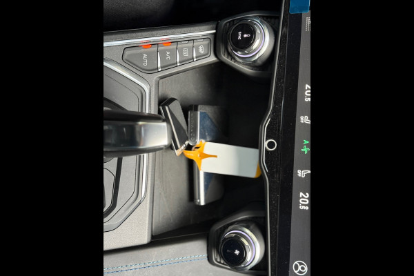 Lynk & Co 01 1.5 Plug-in Hybride l Pano l Camera l Carplay l ACC l Vol Opties l