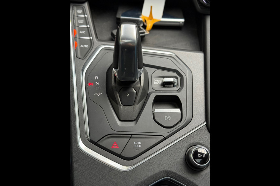 Lynk & Co 01 1.5 Plug-in Hybride l Pano l Camera l Carplay l ACC l Vol Opties l