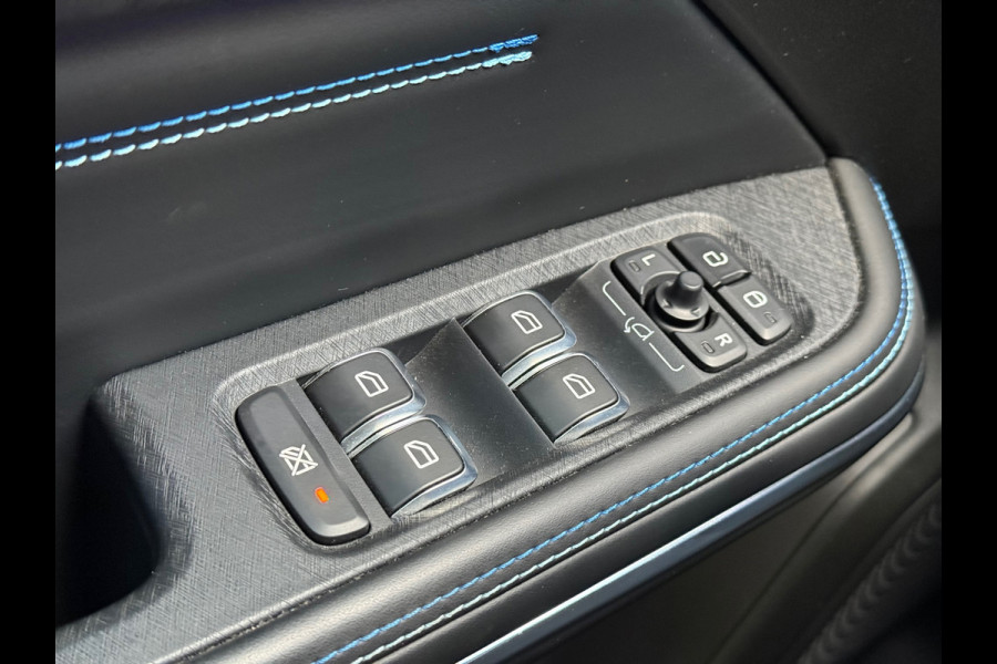 Lynk & Co 01 1.5 Plug-in Hybride l Pano l Camera l Carplay l ACC l Vol Opties l