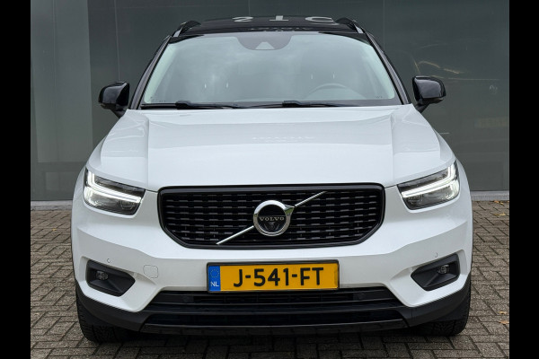 Volvo XC40 1.5 T5 Recharge R-Design Pano|Adap Cruise|Leder|Stuurver Volvo XC40 1.5 T5 Recharge R-Design Pano|Adap Cruise|Leder|Stuurver
