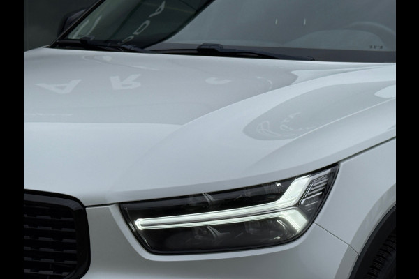 Volvo XC40 1.5 T5 Recharge R-Design Pano|Adap Cruise|Leder|Stuurver Volvo XC40 1.5 T5 Recharge R-Design Pano|Adap Cruise|Leder|Stuurver