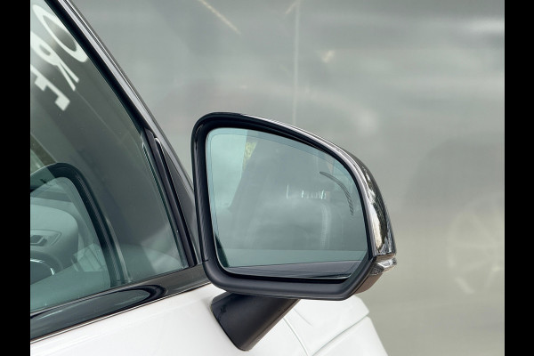 Volvo XC40 1.5 T5 Recharge R-Design Pano|Adap Cruise|Leder|Stuurver Volvo XC40 1.5 T5 Recharge R-Design Pano|Adap Cruise|Leder|Stuurver