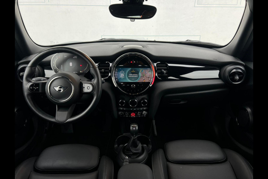 MINI Mini 1.5 Cooper Business Edition NL AUTO | LEDER | CAMERA | DEALER ONDERH | CARPLAY |