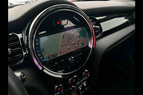 MINI Mini 1.5 Cooper Business Edition NL AUTO | LEDER | CAMERA | DEALER ONDERH | CARPLAY |