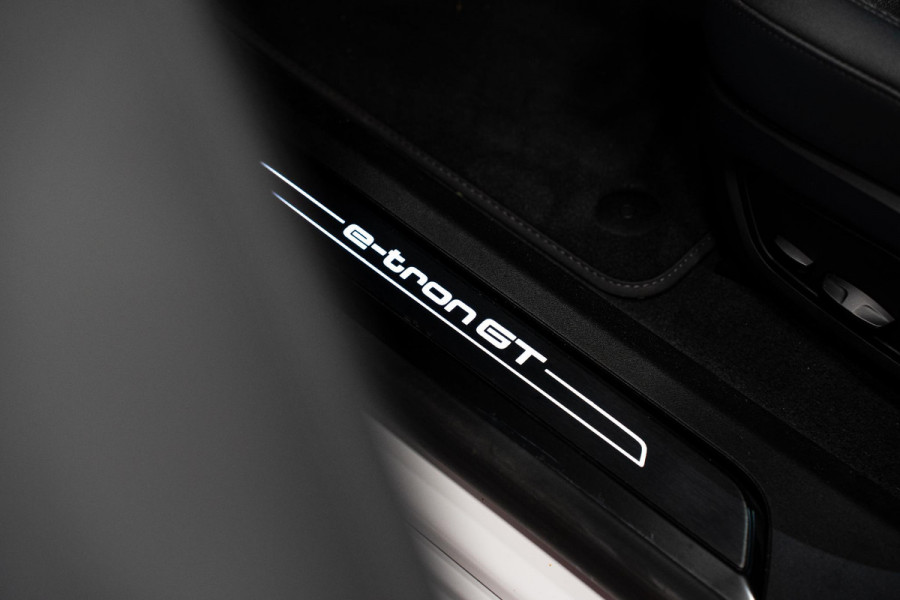 Audi e-tron GT GT 93 kWh *Luchtvering / BTW / Panorama / Warmtepomp / Surround-view / Keyless* Audi e-tron GT GT 93 kWh *Luchtvering / BTW / Panorama / Warmtepomp / Surround-view / Keyless*