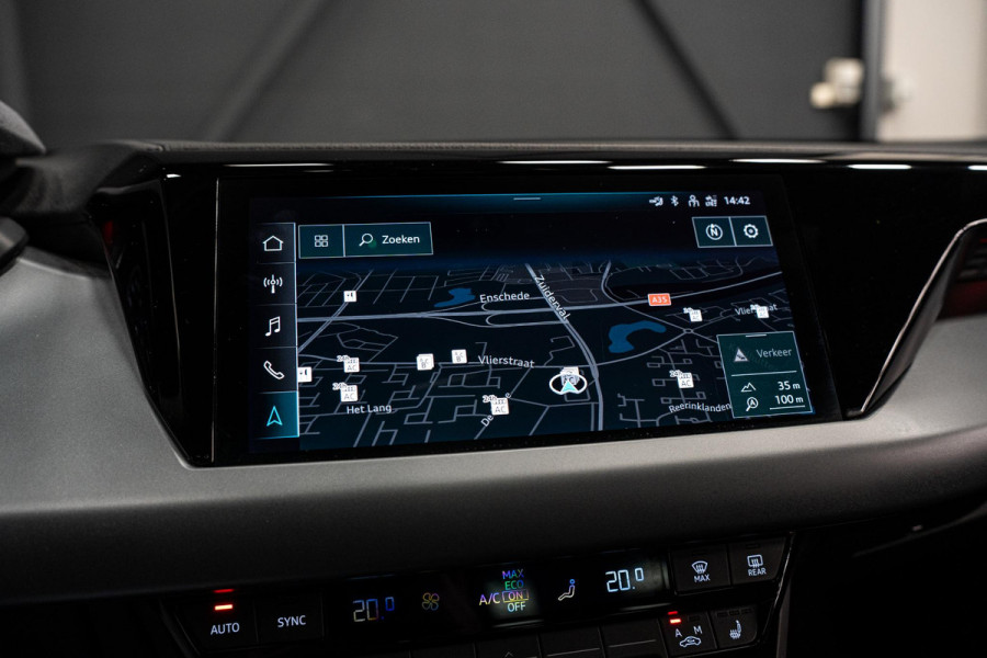 Audi e-tron GT GT 93 kWh *Luchtvering / BTW / Panorama / Warmtepomp / Surround-view / Keyless* Audi e-tron GT GT 93 kWh *Luchtvering / BTW / Panorama / Warmtepomp / Surround-view / Keyless*