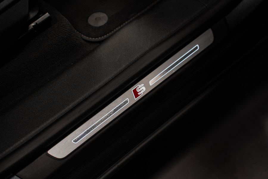 Audi Q8 55 TFSI quattro Pro Line Plus *Bang & Olufsen Advanced / Vierwiel-besturing / Soft-Close / Nachtzicht / Surround-View* Audi Q8 55 TFSI quattro Pro Line Plus *Bang & Olufsen Advanced / Vierwiel-besturing / Soft-Close / Nachtzicht / Surround-View*