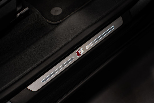 Audi Q8 55 TFSI quattro Pro Line Plus *Bang & Olufsen Advanced / Vierwiel-besturing / Soft-Close / Nachtzicht / Surround-View* Audi Q8 55 TFSI quattro Pro Line Plus *Bang & Olufsen Advanced / Vierwiel-besturing / Soft-Close / Nachtzicht / Surround-View*