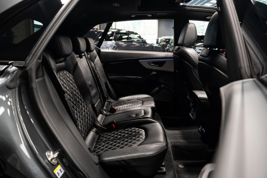 Audi Q8 55 TFSI quattro Pro Line Plus *Bang & Olufsen Advanced / Vierwiel-besturing / Soft-Close / Nachtzicht / Surround-View* Audi Q8 55 TFSI quattro Pro Line Plus *Bang & Olufsen Advanced / Vierwiel-besturing / Soft-Close / Nachtzicht / Surround-View*