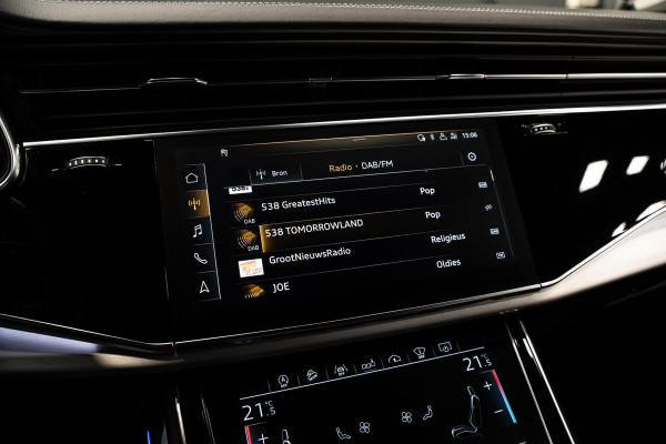 Audi Q8 55 TFSI quattro Pro Line Plus *Bang & Olufsen Advanced / Vierwiel-besturing / Soft-Close / Nachtzicht / Surround-View* Audi Q8 55 TFSI quattro Pro Line Plus *Bang & Olufsen Advanced / Vierwiel-besturing / Soft-Close / Nachtzicht / Surround-View*