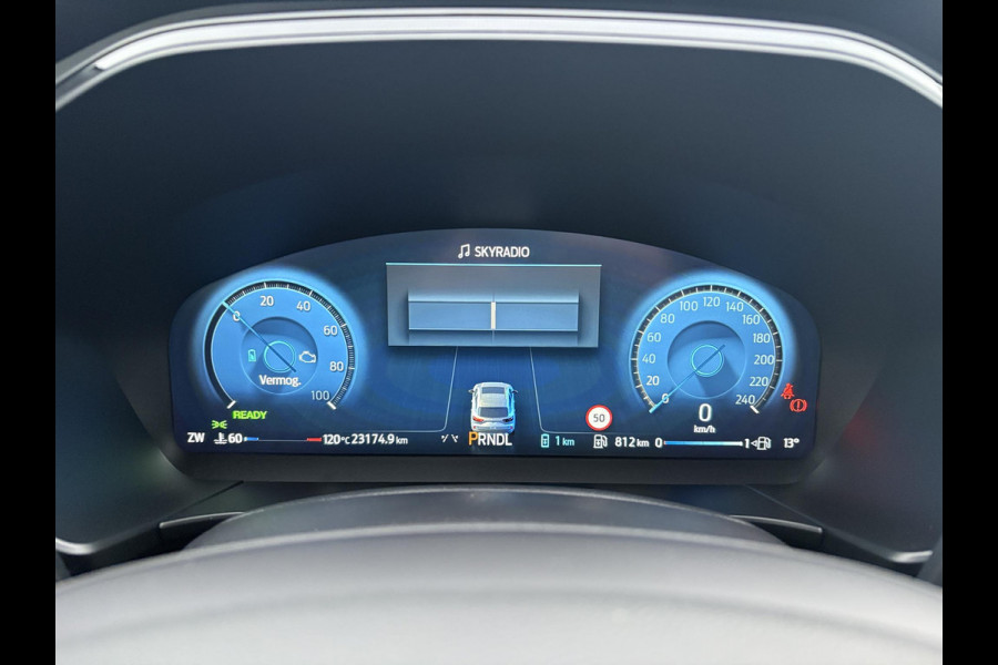 Ford Kuga 2.5 PHEV ST-Line 243pk| Nieuw Model! | Wegklapbare Trekhaak | Winter Pack | 2.100kg Trekgewicht