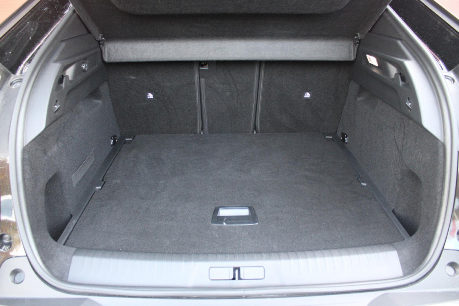 Peugeot 3008 1.2 Hybrid 145PK GT | ELEKTRISCH BEDIENBARE ACHTERKLEP | NAVIGATIE | DRAADLOZE APPLE CARPLAY/ANDROID AUTO | SFEER VERLICHTING | ACHTERUITRIJ CAMERA | PARKEERSENSOREN VOOR EN ACHTER | FULL LED KOPLAMPEN | KEYLESS ENTRY/START | ADAPTIVE CRUISE CONTROL | STOEL/STUUR VERWARMING | LICHTMETALEN VELGEN 19" | DAB+ RADIO | Peugeot 3008 1.2 Hybrid 145PK GT | ELEKTRISCH BEDIENBARE ACHTERKLEP | NAVIGATIE | DRAADLOZE APPLE CARPLAY/ANDROID AUTO | SFEER VERLICHTING | ACHTERUITRIJ CAMERA | PARKEERSENSOREN VOOR EN ACHTER | FULL LED KOPLAMPEN | KEYLESS ENTRY/START | ADAPTIVE CRUISE CONTROL | STOEL/STUUR VERWARMING | LICHTMETALEN VELGEN 19" | DAB+ RADIO |