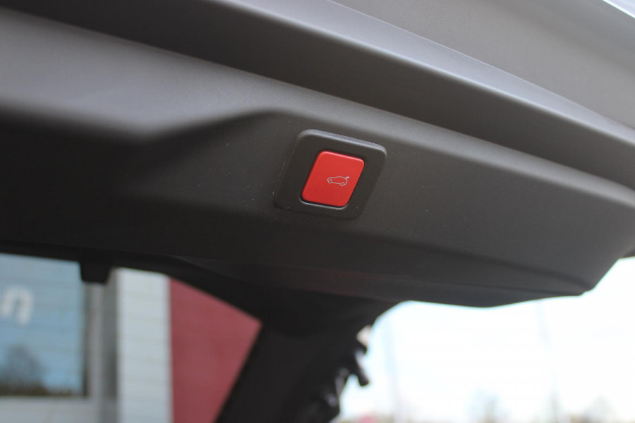 Peugeot 3008 1.2 Hybrid 145PK GT | ELEKTRISCH BEDIENBARE ACHTERKLEP | NAVIGATIE | DRAADLOZE APPLE CARPLAY/ANDROID AUTO | SFEER VERLICHTING | ACHTERUITRIJ CAMERA | PARKEERSENSOREN VOOR EN ACHTER | FULL LED KOPLAMPEN | KEYLESS ENTRY/START | ADAPTIVE CRUISE CONTROL | STOEL/STUUR VERWARMING | LICHTMETALEN VELGEN 19" | DAB+ RADIO | Peugeot 3008 1.2 Hybrid 145PK GT | ELEKTRISCH BEDIENBARE ACHTERKLEP | NAVIGATIE | DRAADLOZE APPLE CARPLAY/ANDROID AUTO | SFEER VERLICHTING | ACHTERUITRIJ CAMERA | PARKEERSENSOREN VOOR EN ACHTER | FULL LED KOPLAMPEN | KEYLESS ENTRY/START | ADAPTIVE CRUISE CONTROL | STOEL/STUUR VERWARMING | LICHTMETALEN VELGEN 19" | DAB+ RADIO |
