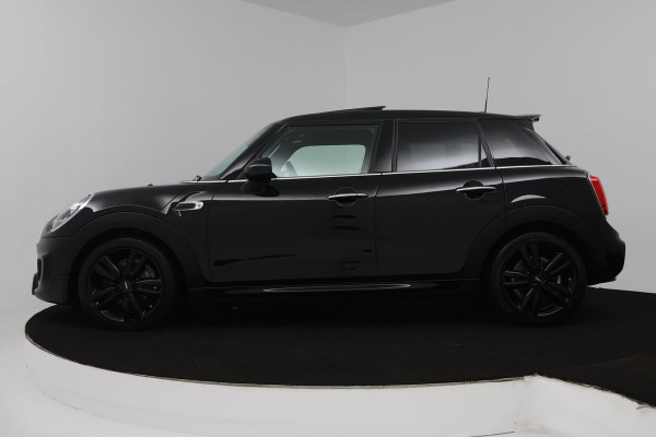 MINI Mini 1.5 Cooper Business Edition (PANORAMADAK, STOELVERWARMING, H&K AUDIO, SFEERVERLICHTING, CARPLAY NAVIGATIE, SENSOREN)