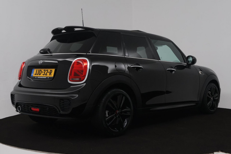 MINI Mini 1.5 Cooper Business Edition (PANORAMADAK, STOELVERWARMING, H&K AUDIO, SFEERVERLICHTING, CARPLAY NAVIGATIE, SENSOREN)