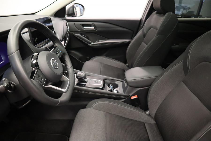 Nissan QASHQAI 1.3 MHEV Xtronic Premiere Edition Panoramadak 18"lmv 1800kg Trekgewicht!