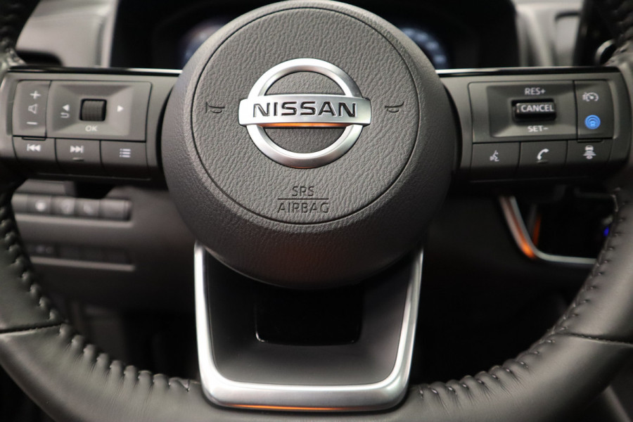 Nissan QASHQAI 1.3 MHEV Xtronic Premiere Edition Panoramadak 18"lmv 1800kg Trekgewicht!