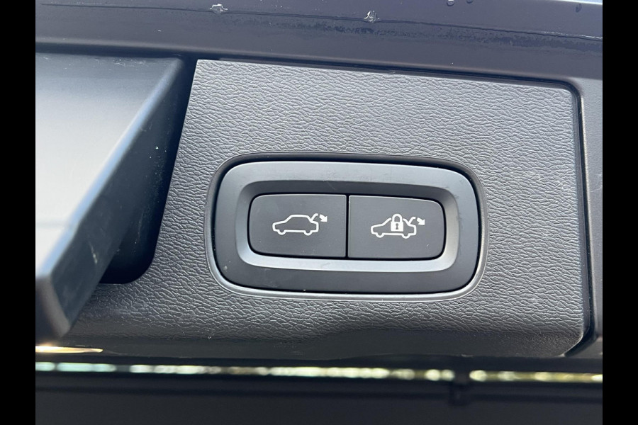 Volvo XC60 2.0 T6 Plug-in hybrid AWD Inscription Expression Mega Vol! 360° Camera | Harman Kardon | Leder | Stoel+Stuurverwarming | Panoramadak | Trekhaak | 12 mnd Bovag Garantie