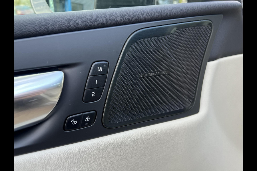 Volvo XC60 2.0 T6 Plug-in hybrid AWD Inscription Expression Mega Vol! 360° Camera | Harman Kardon | Leder | Stoel+Stuurverwarming | Panoramadak | Trekhaak | 12 mnd Bovag Garantie