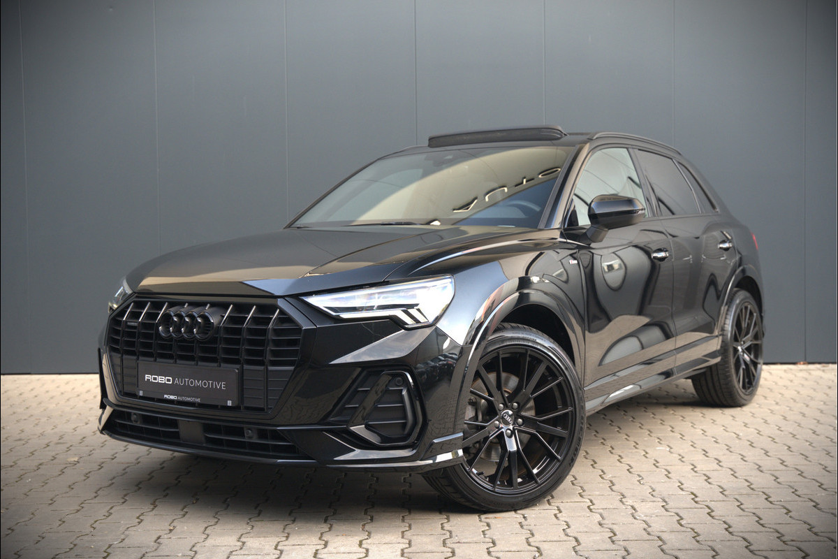 Audi Q3 40 TFSI quattro S Line Pro Line S | 190 PK | Panoramadak | Matrix Led | Stoelverwarming | Leer | Dodehoekdetectie | Automaat | BTW | Black Edition | Cruise Control | Virtual | Navigatie | Dealer Onderhouden |