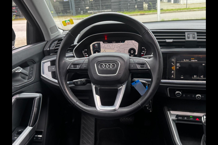 Audi Q3 Sportback 45TFSIe ADVANCE EDITION ADAPTIVE CRUISE CARPLAY EERSTE EIGENAAR NAP BTW Audi Q3 Sportback 45TFSIe ADVANCE EDITION ADAPTIVE CRUISE CARPLAY EERSTE EIGENAAR NAP BTW