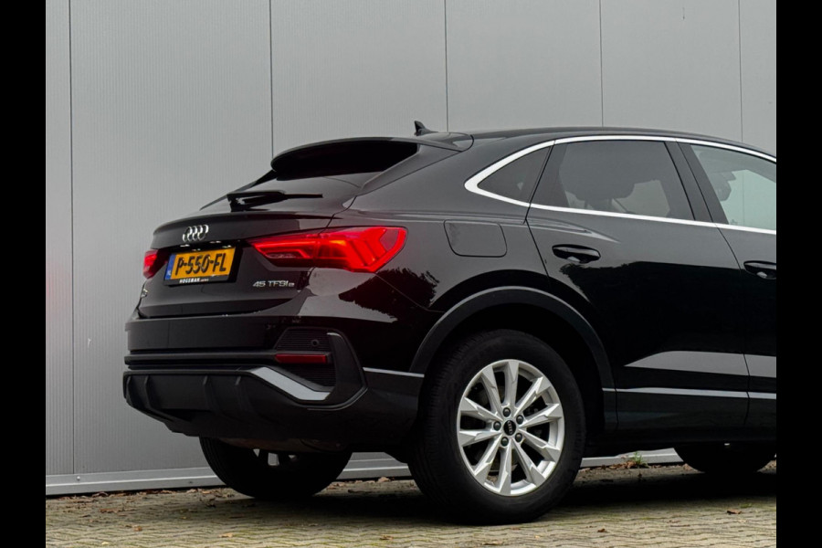 Audi Q3 Sportback 45TFSIe ADVANCE EDITION ADAPTIVE CRUISE CARPLAY EERSTE EIGENAAR NAP BTW Audi Q3 Sportback 45TFSIe ADVANCE EDITION ADAPTIVE CRUISE CARPLAY EERSTE EIGENAAR NAP BTW