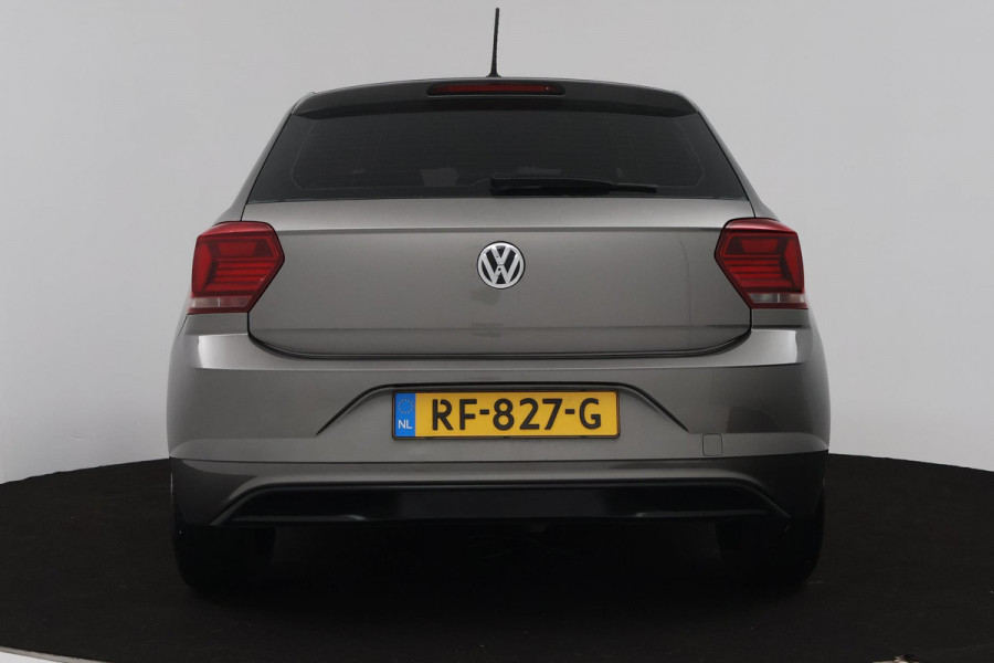 Volkswagen Polo 1.0 TSI Comfortline (CRUISE CONTROL ADAPTIEF, NAVIGATIE CARPLAY, BLUETOOTH) Volkswagen Polo 1.0 TSI Comfortline (CRUISE CONTROL ADAPTIEF, NAVIGATIE CARPLAY, BLUETOOTH)
