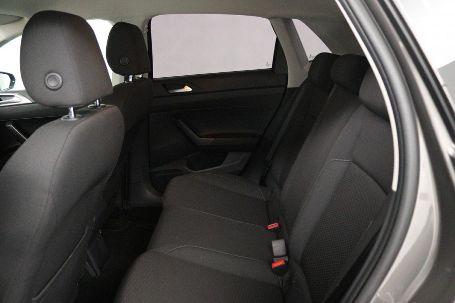 Volkswagen Polo 1.0 TSI Comfortline (CRUISE CONTROL ADAPTIEF, NAVIGATIE CARPLAY, BLUETOOTH) Volkswagen Polo 1.0 TSI Comfortline (CRUISE CONTROL ADAPTIEF, NAVIGATIE CARPLAY, BLUETOOTH)