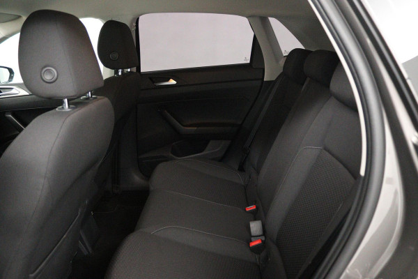 Volkswagen Polo 1.0 TSI Comfortline (CRUISE CONTROL ADAPTIEF, NAVIGATIE CARPLAY, BLUETOOTH) Volkswagen Polo 1.0 TSI Comfortline (CRUISE CONTROL ADAPTIEF, NAVIGATIE CARPLAY, BLUETOOTH)
