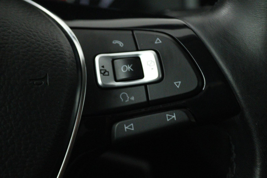 Volkswagen Polo 1.0 TSI Comfortline (CRUISE CONTROL ADAPTIEF, NAVIGATIE CARPLAY, BLUETOOTH) Volkswagen Polo 1.0 TSI Comfortline (CRUISE CONTROL ADAPTIEF, NAVIGATIE CARPLAY, BLUETOOTH)