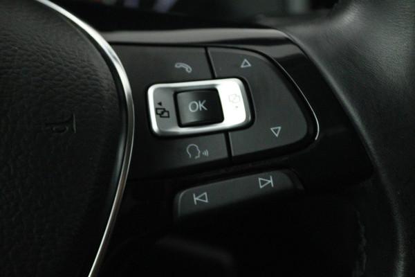 Volkswagen Polo 1.0 TSI Comfortline (CRUISE CONTROL ADAPTIEF, NAVIGATIE CARPLAY, BLUETOOTH) Volkswagen Polo 1.0 TSI Comfortline (CRUISE CONTROL ADAPTIEF, NAVIGATIE CARPLAY, BLUETOOTH)