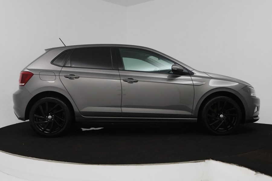 Volkswagen Polo 1.0 TSI Comfortline (CRUISE CONTROL ADAPTIEF, NAVIGATIE CARPLAY, BLUETOOTH) Volkswagen Polo 1.0 TSI Comfortline (CRUISE CONTROL ADAPTIEF, NAVIGATIE CARPLAY, BLUETOOTH)