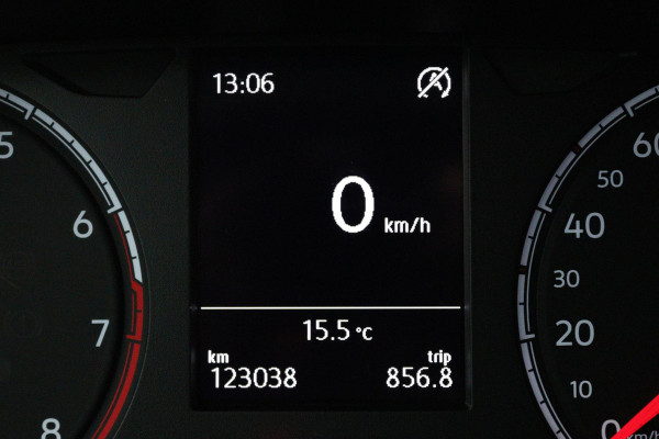 Volkswagen Polo 1.0 TSI Comfortline (CRUISE CONTROL ADAPTIEF, NAVIGATIE CARPLAY, BLUETOOTH) Volkswagen Polo 1.0 TSI Comfortline (CRUISE CONTROL ADAPTIEF, NAVIGATIE CARPLAY, BLUETOOTH)