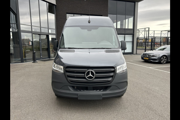 Mercedes-Benz Sprinter 317 CDI L2 H2 MBUX / Camera / Carplay navigatie / Cruise control / Airco Mercedes-Benz Sprinter 317 CDI L2 H2 MBUX / Camera / Carplay navigatie / Cruise control / Airco