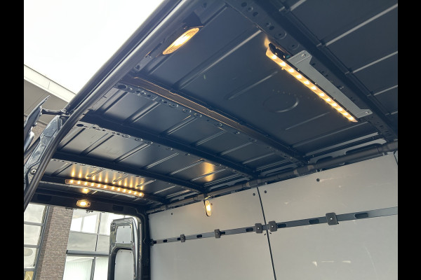 Mercedes-Benz Sprinter 317 CDI L2 H2 MBUX / Camera / Carplay navigatie / Cruise control / Airco Mercedes-Benz Sprinter 317 CDI L2 H2 MBUX / Camera / Carplay navigatie / Cruise control / Airco