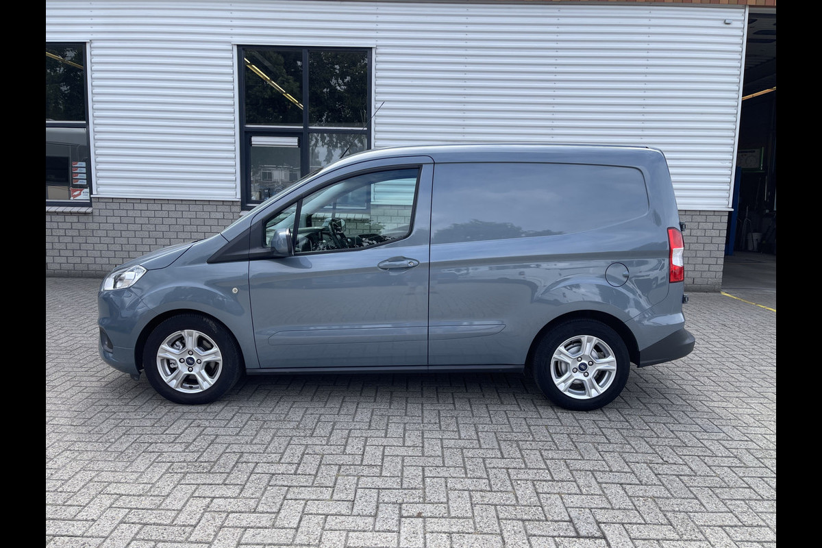 Ford Transit Courier 1.5 TDCI Limited / euro 6 diesel / bpm vrij / vaste prijs rijklaar € 8950 ex btw / airco / cruise / navigatie / grijs blauw metallic / parkeersensoren achter !