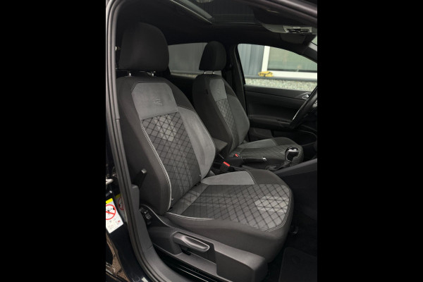 Volkswagen Polo 1.0 TSI 2x R-Line Panorama CarPlay Camera