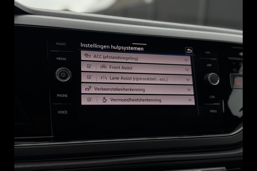 Volkswagen Polo 1.0 TSI 2x R-Line Panorama CarPlay Camera