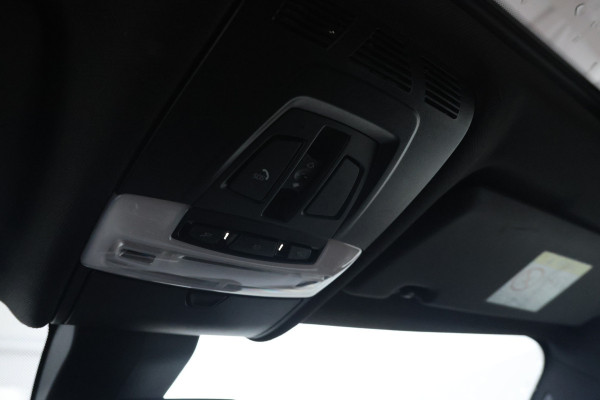 BMW X5 xDrive40e iPerformance High Executive M-sport, Panorama, Apple carplay, Harman kardon